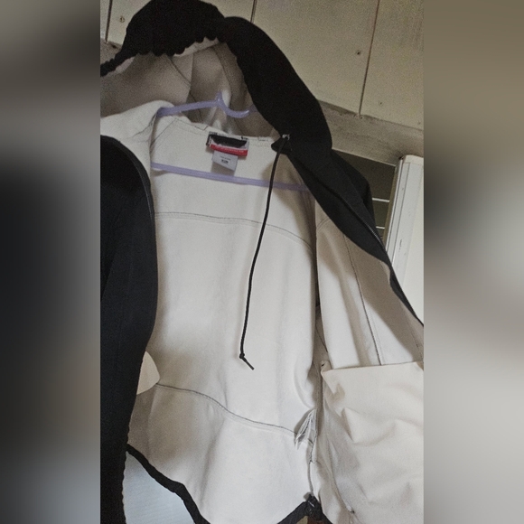 Columbia Convert Hooded Jacket - Picture 7 of 11